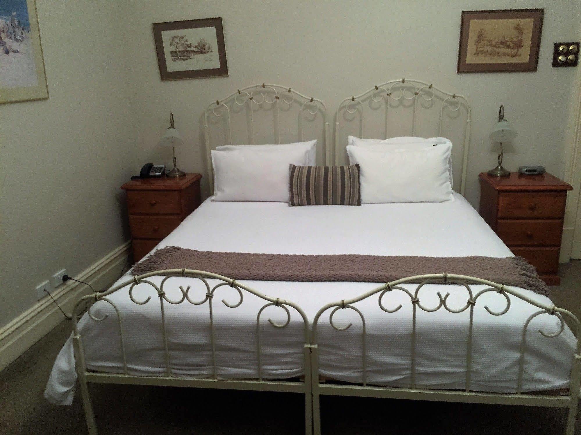 Arundels Boutique Accommodation West Perth Exteriör bild