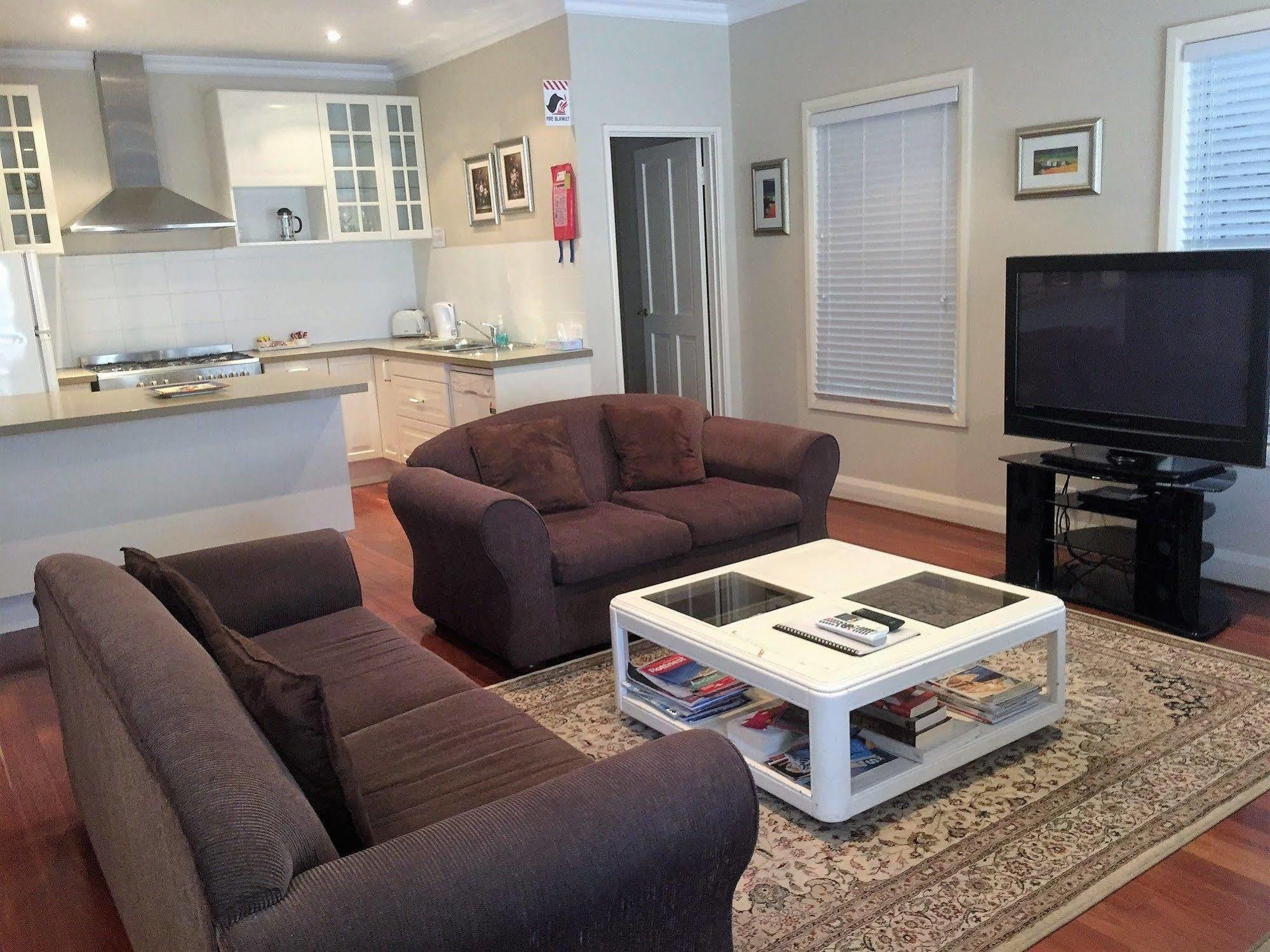 Arundels Boutique Accommodation West Perth Exteriör bild